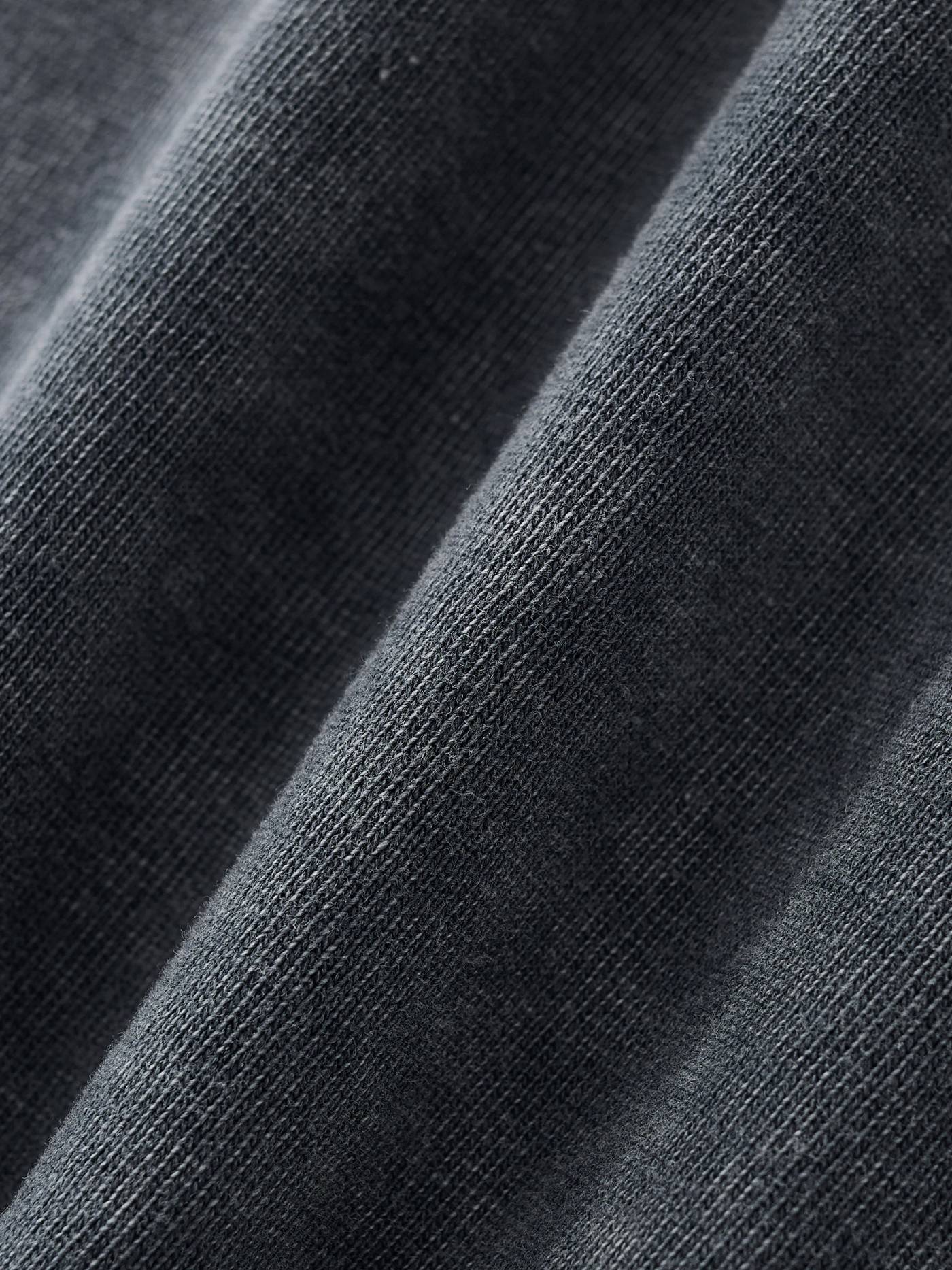 8 Ball Snow Wash Raw-Hem Boxy T-shirt, disciplined design