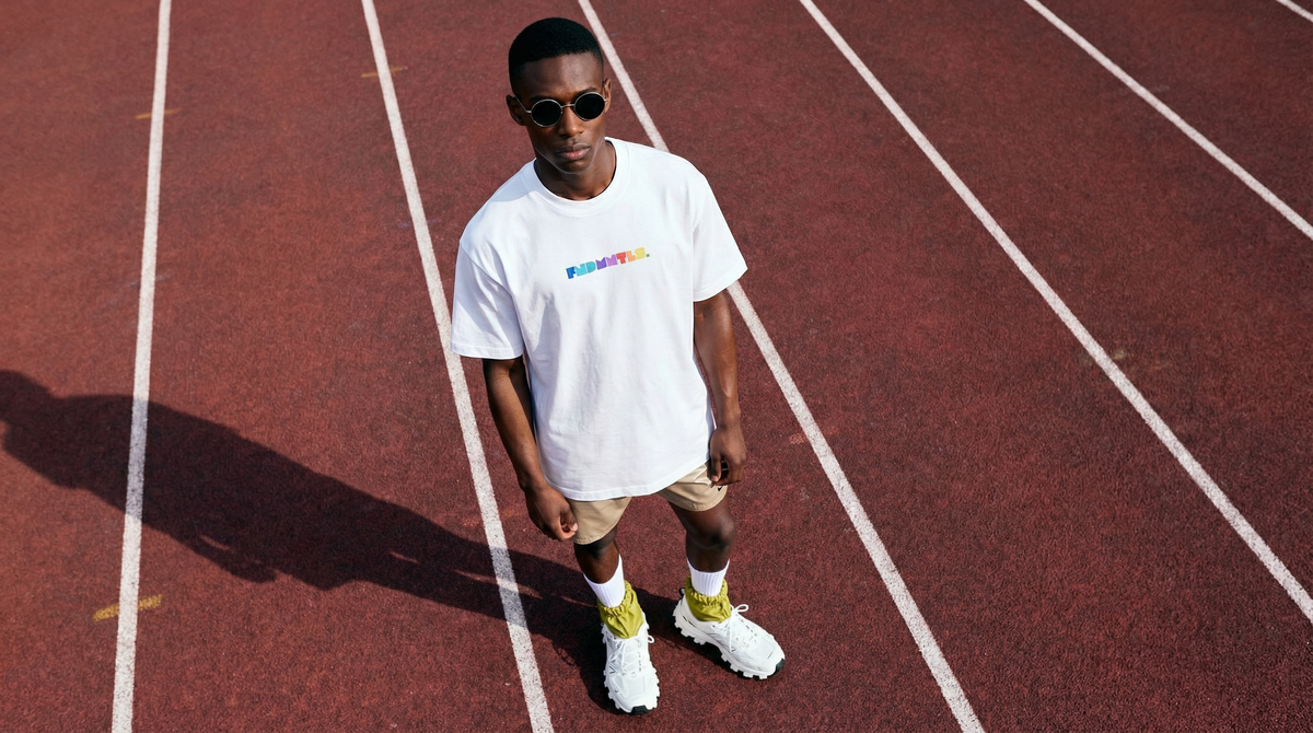 How to Style Graphic Tees: 7 Looks That Actually Work