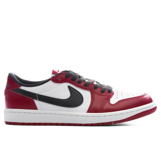 Chicago jordan 1 lows dropping....are these a must have? - Shop FNDMNTLS